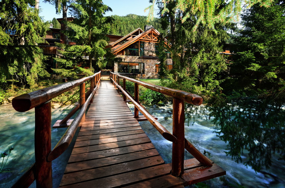Boutique hotel Tri Studničky by the Demänovka stream